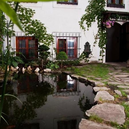 Vip Miku Apartman 2 Mikulov Buitenkant foto