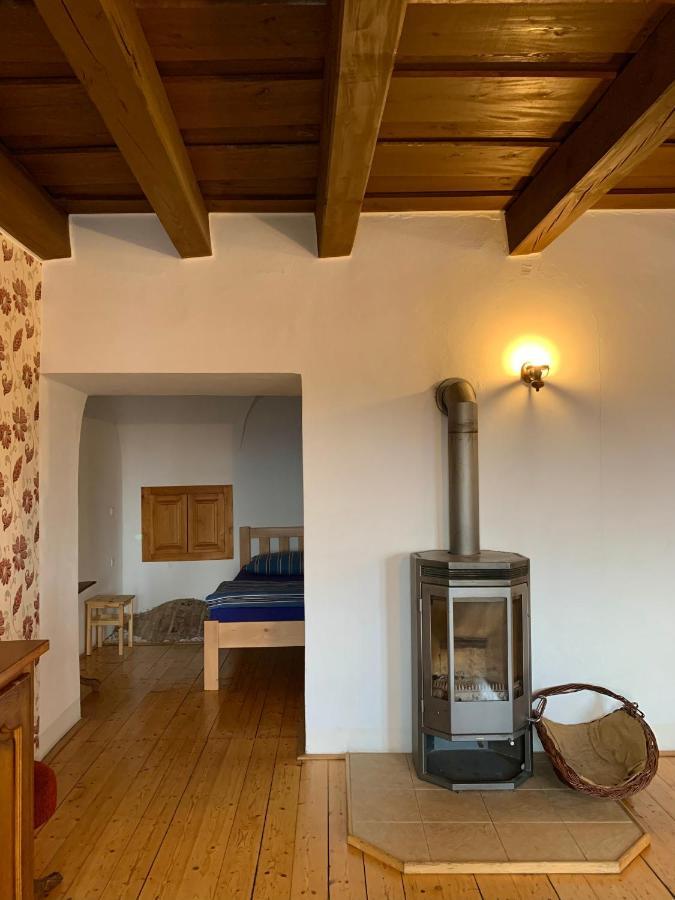 Vip Miku Apartman 2 Mikulov Buitenkant foto